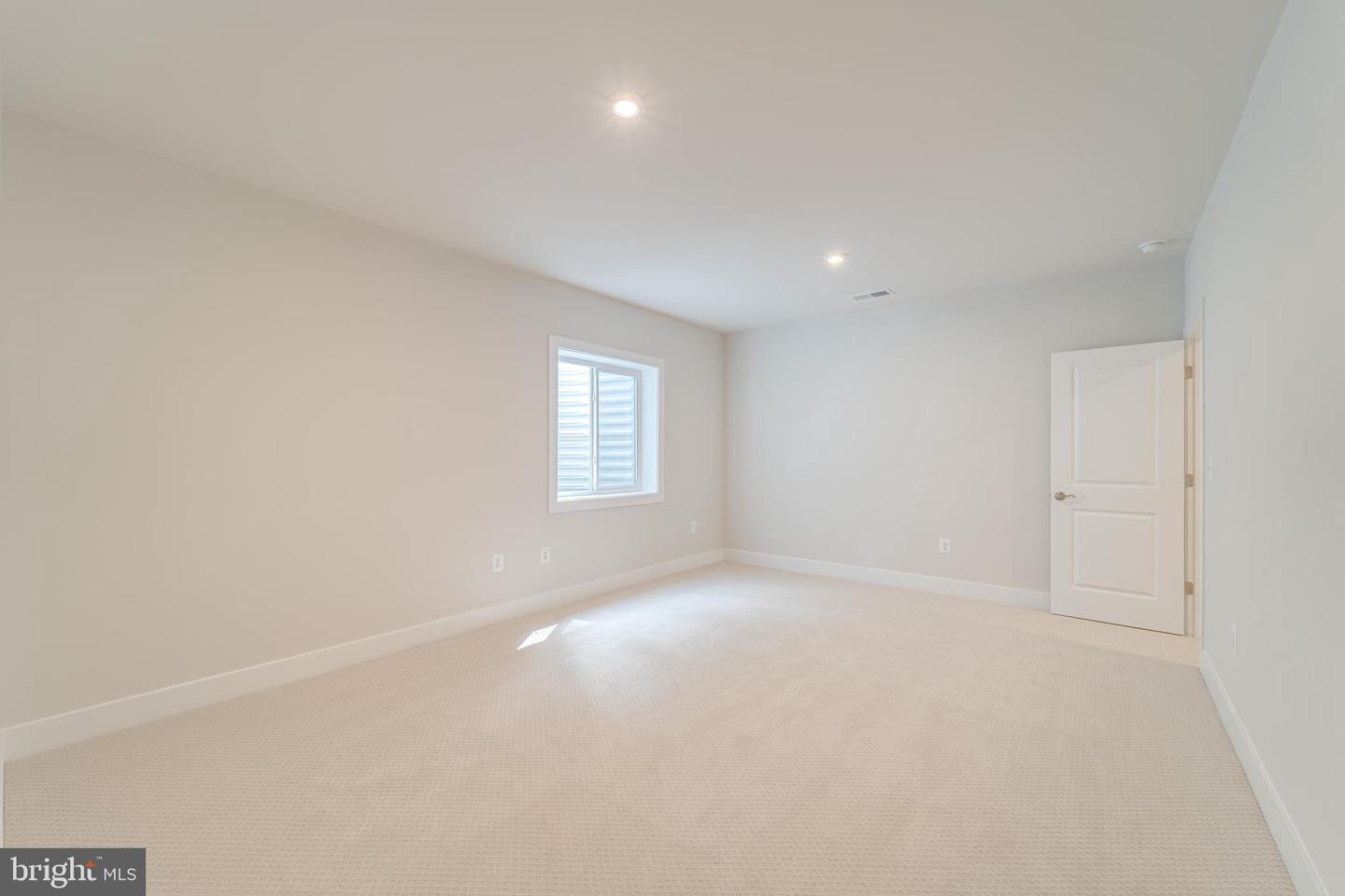 8701 MAPLE SPRINGS PL, MANASSAS, Virginia 20112, 7 Bedrooms Bedrooms, ,7 BathroomsBathrooms,Residential,For sale,8701 MAPLE SPRINGS PL,VAPW2103350 MLS # VAPW2103350