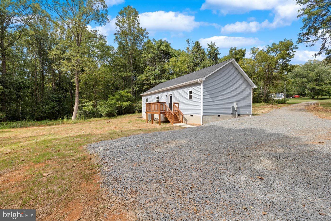 11171 JACKSONTOWN RD, SOMERSET, Virginia 22972, 3 Bedrooms Bedrooms, 5 Rooms Rooms,2 BathroomsBathrooms,Residential,For sale,11171 JACKSONTOWN RD,VAOR2010682 MLS # VAOR2010682