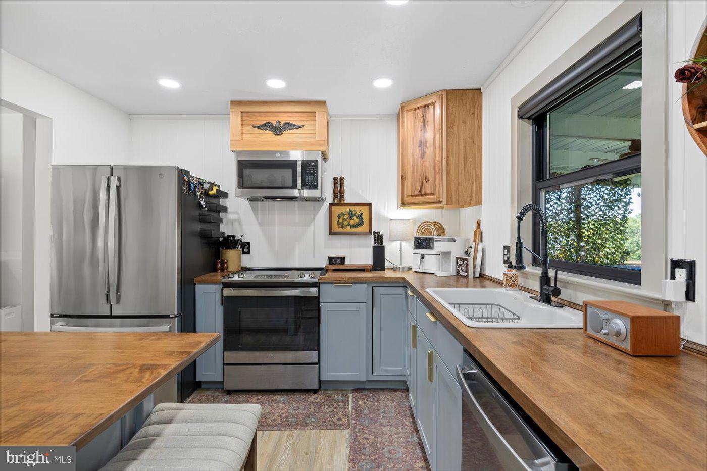 18188 BIRMINGHAM RD, CULPEPER, Virginia 22701, 3 Bedrooms Bedrooms, ,1 BathroomBathrooms,Residential,For sale,18188 BIRMINGHAM RD,VACU2011492 MLS # VACU2011492