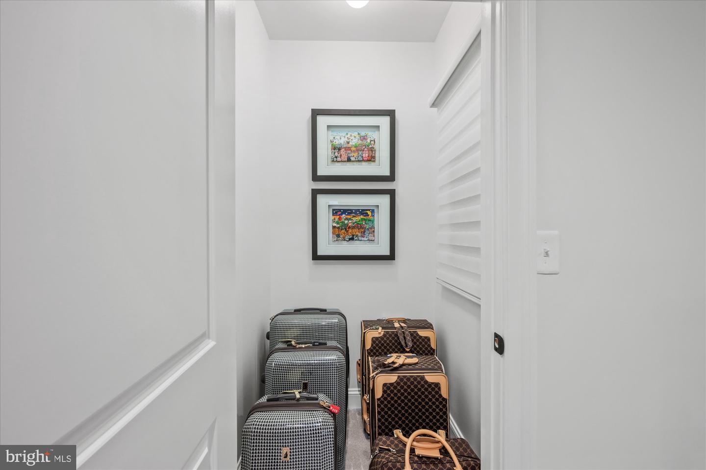 1678 HUNTING CREST WAY, VIENNA, Virginia 22182, 4 Bedrooms Bedrooms, ,5 BathroomsBathrooms,Residential,For sale,1678 HUNTING CREST WAY,VAFX2265328 MLS # VAFX2265328