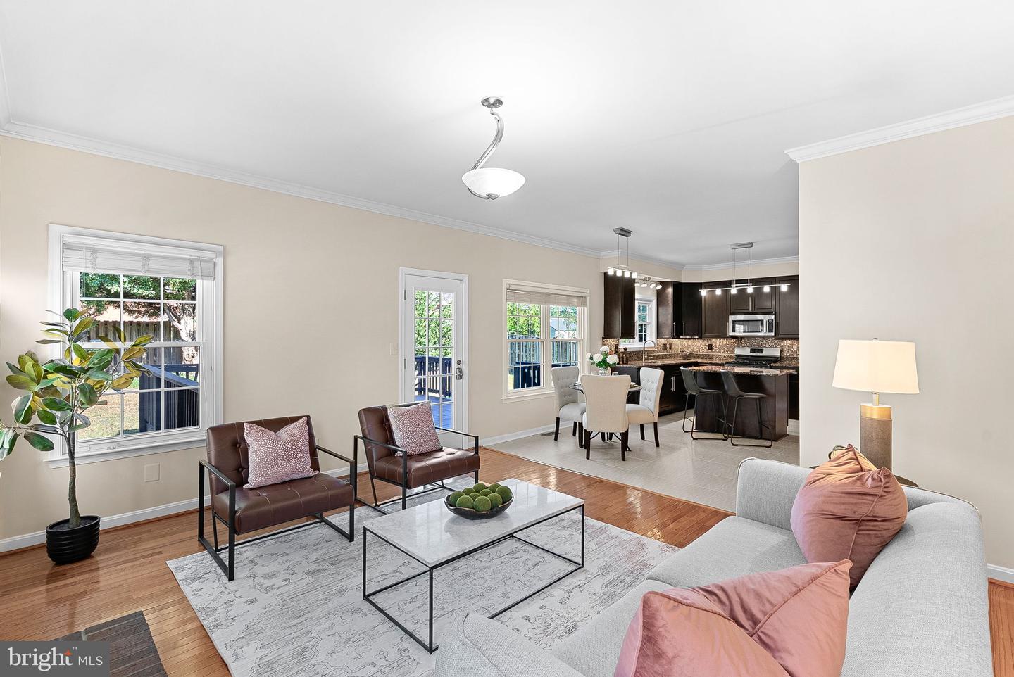 5570 VILLAGE CENTER DR, CENTREVILLE, Virginia 20120, 4 Bedrooms Bedrooms, ,3 BathroomsBathrooms,Residential,For sale,5570 VILLAGE CENTER DR,VAFX2265324 MLS # VAFX2265324