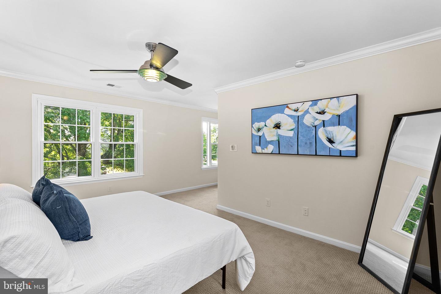 5570 VILLAGE CENTER DR, CENTREVILLE, Virginia 20120, 4 Bedrooms Bedrooms, ,3 BathroomsBathrooms,Residential,For sale,5570 VILLAGE CENTER DR,VAFX2265324 MLS # VAFX2265324