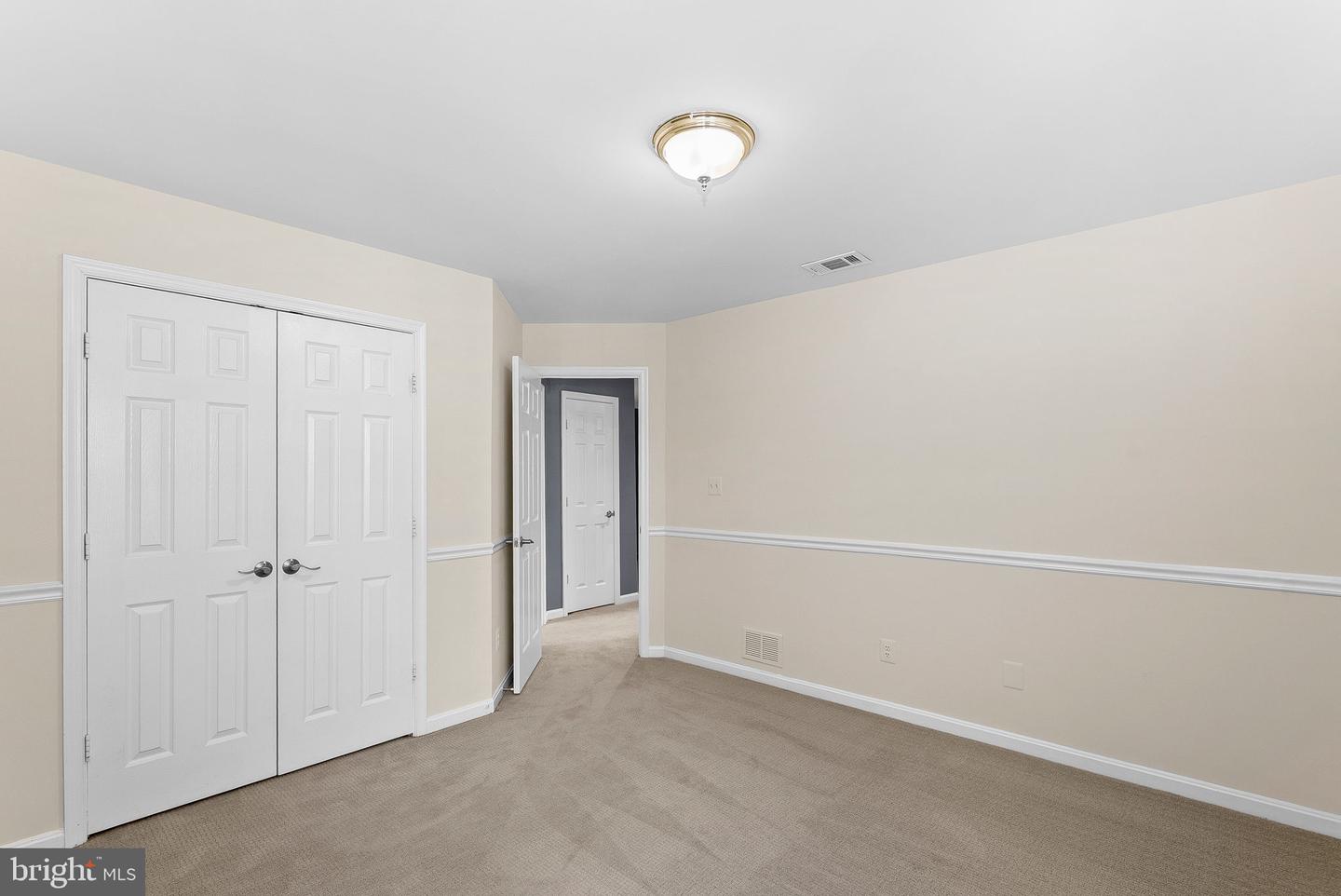 5570 VILLAGE CENTER DR, CENTREVILLE, Virginia 20120, 4 Bedrooms Bedrooms, ,3 BathroomsBathrooms,Residential,For sale,5570 VILLAGE CENTER DR,VAFX2265324 MLS # VAFX2265324