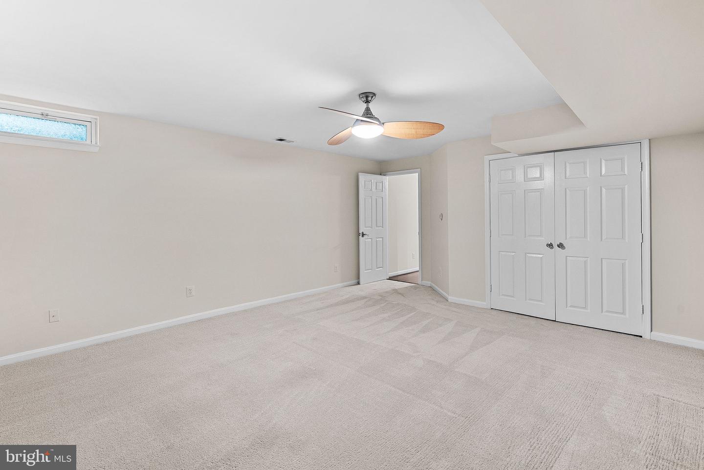5570 VILLAGE CENTER DR, CENTREVILLE, Virginia 20120, 4 Bedrooms Bedrooms, ,3 BathroomsBathrooms,Residential,For sale,5570 VILLAGE CENTER DR,VAFX2265324 MLS # VAFX2265324