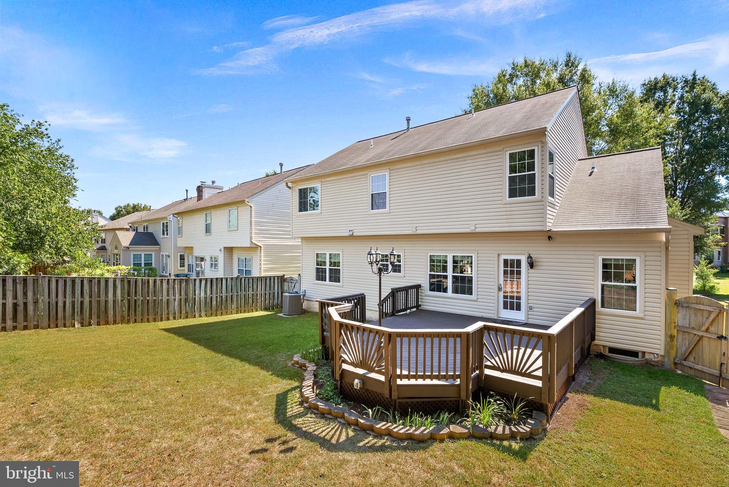 5570 VILLAGE CENTER DR, CENTREVILLE, Virginia 20120, 4 Bedrooms Bedrooms, ,3 BathroomsBathrooms,Residential,For sale,5570 VILLAGE CENTER DR,VAFX2265324 MLS # VAFX2265324