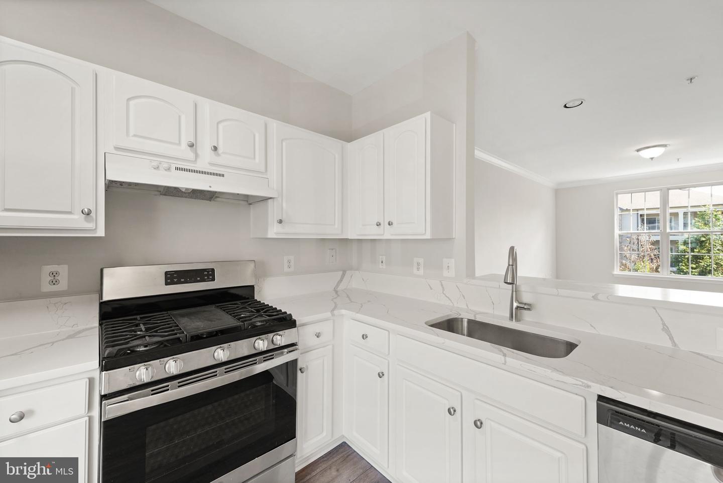 21854 GOODWOOD TER, ASHBURN, Virginia 20147, 2 Bedrooms Bedrooms, ,2 BathroomsBathrooms,Residential,For sale,21854 GOODWOOD TER,VALO2106288 MLS # VALO2106288
