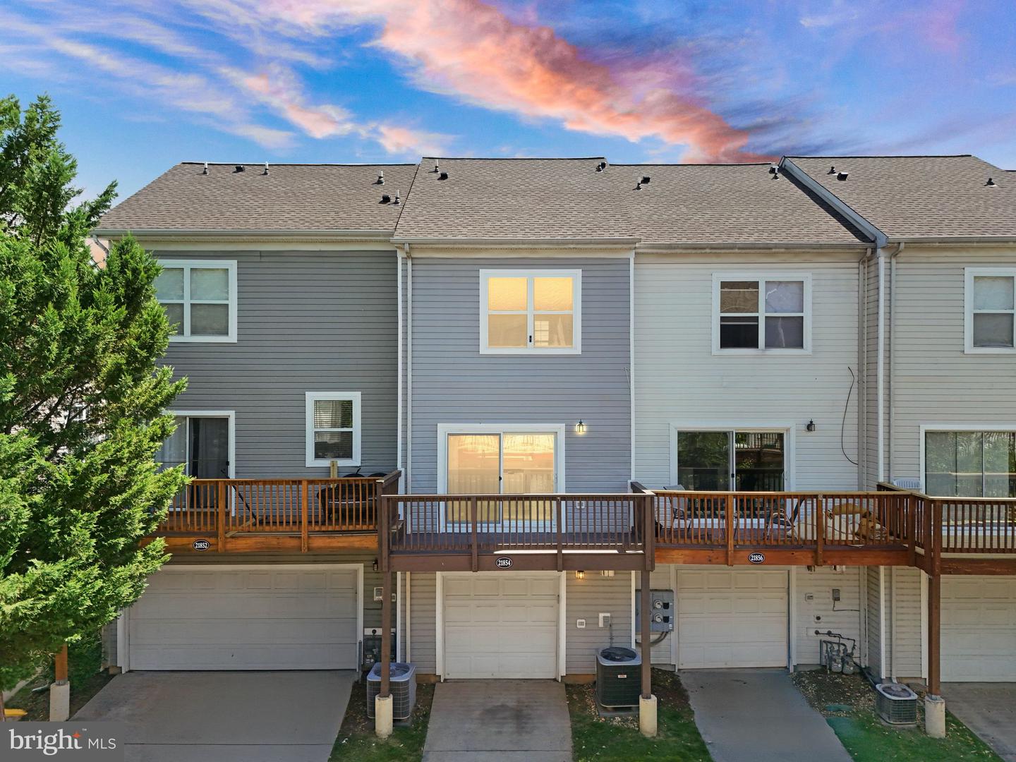 21854 GOODWOOD TER, ASHBURN, Virginia 20147, 2 Bedrooms Bedrooms, ,2 BathroomsBathrooms,Residential,For sale,21854 GOODWOOD TER,VALO2106288 MLS # VALO2106288
