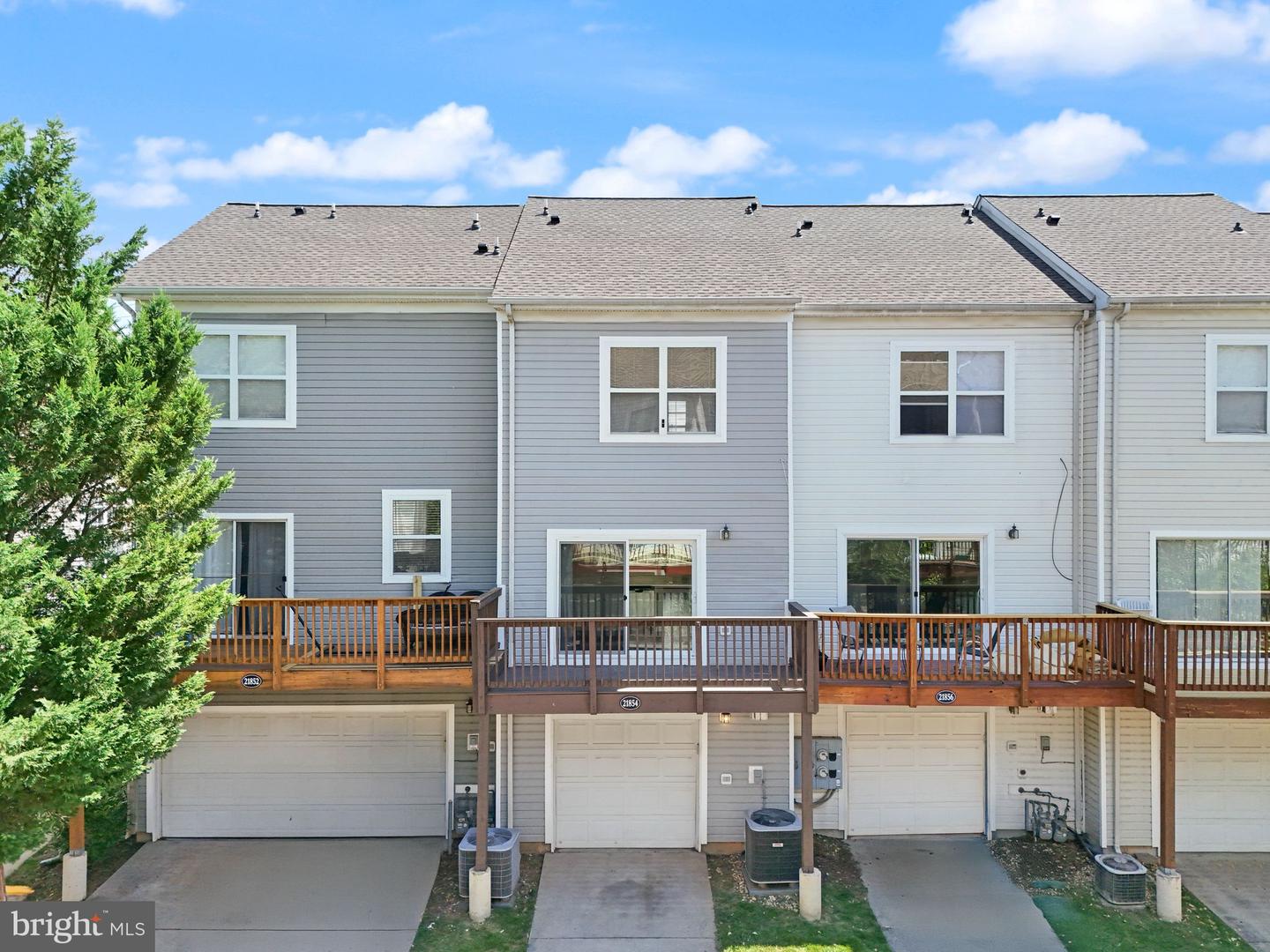 21854 GOODWOOD TER, ASHBURN, Virginia 20147, 2 Bedrooms Bedrooms, ,2 BathroomsBathrooms,Residential,For sale,21854 GOODWOOD TER,VALO2106288 MLS # VALO2106288