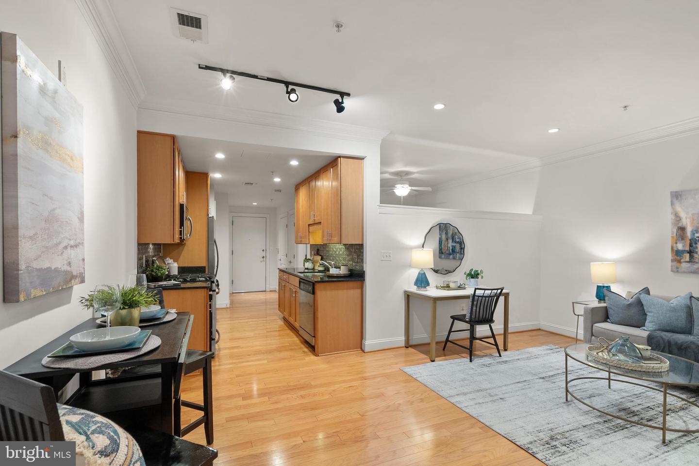 1023 N ROYAL ST #109, ALEXANDRIA, Virginia 22314, 1 Bedroom Bedrooms, ,1 BathroomBathrooms,Residential,For sale,1023 N ROYAL ST #109,VAAX2049376 MLS # VAAX2049376 1023 N ROYAL ST #109, ALEXANDRIA, Virginia 22314, 1 Bedroom Bedrooms, ,1 BathroomBathrooms,Residential,For sale,1023 N ROYAL ST #109,VAAX2049376 MLS # VAAX2049376