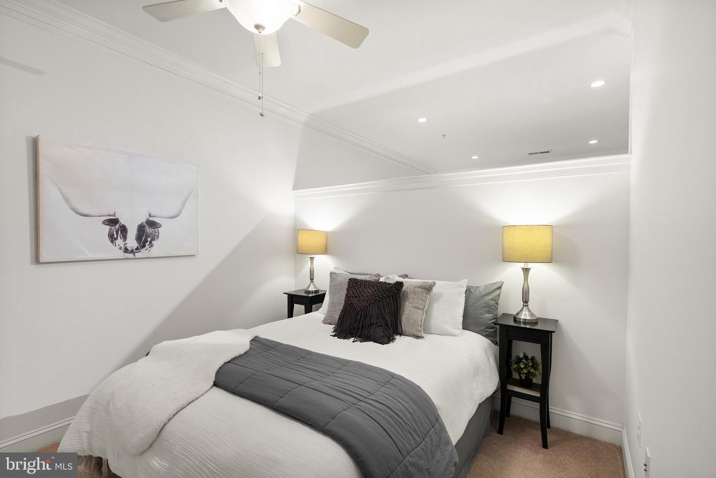 1023 N ROYAL ST #109, ALEXANDRIA, Virginia 22314, 1 Bedroom Bedrooms, ,1 BathroomBathrooms,Residential,For sale,1023 N ROYAL ST #109,VAAX2049376 MLS # VAAX2049376 1023 N ROYAL ST #109, ALEXANDRIA, Virginia 22314, 1 Bedroom Bedrooms, ,1 BathroomBathrooms,Residential,For sale,1023 N ROYAL ST #109,VAAX2049376 MLS # VAAX2049376