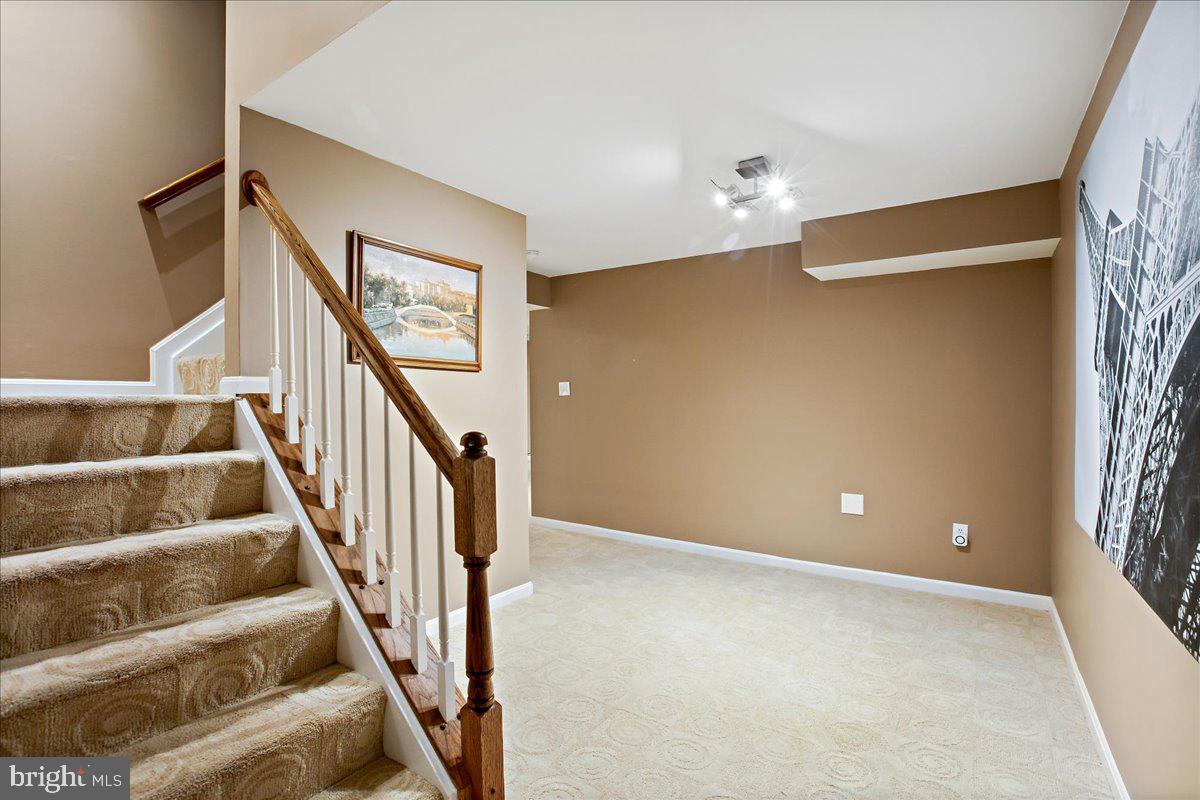 8735 DIAMOND HILL DR, BRISTOW, Virginia 20136, 4 Bedrooms Bedrooms, ,3 BathroomsBathrooms,Residential,For sale,8735 DIAMOND HILL DR,VAPW2103440 MLS # VAPW2103440
