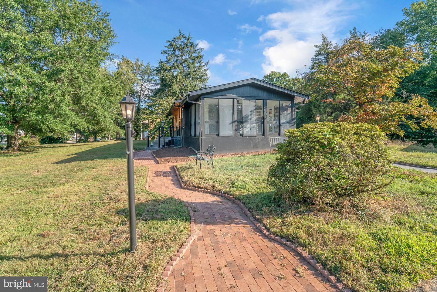 10006 S GRANT AVE, MANASSAS, Virginia 20110, 3 Bedrooms Bedrooms, ,2 BathroomsBathrooms,Residential,For sale,10006 S GRANT AVE,VAMN2009312 MLS # VAMN2009312