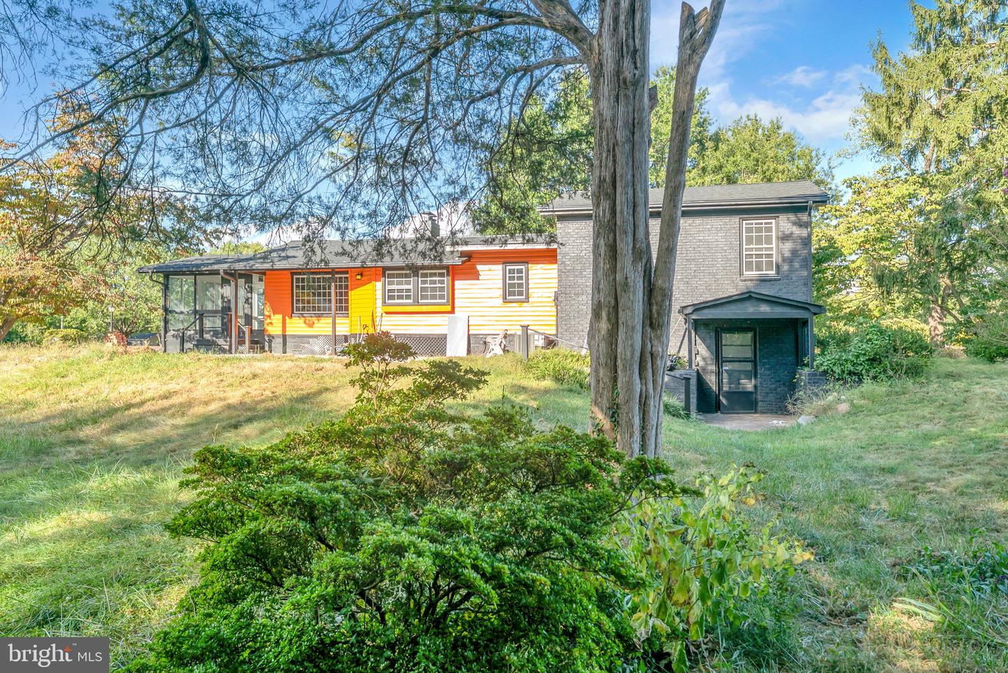 10006 S GRANT AVE, MANASSAS, Virginia 20110, 3 Bedrooms Bedrooms, ,2 BathroomsBathrooms,Residential,For sale,10006 S GRANT AVE,VAMN2009312 MLS # VAMN2009312