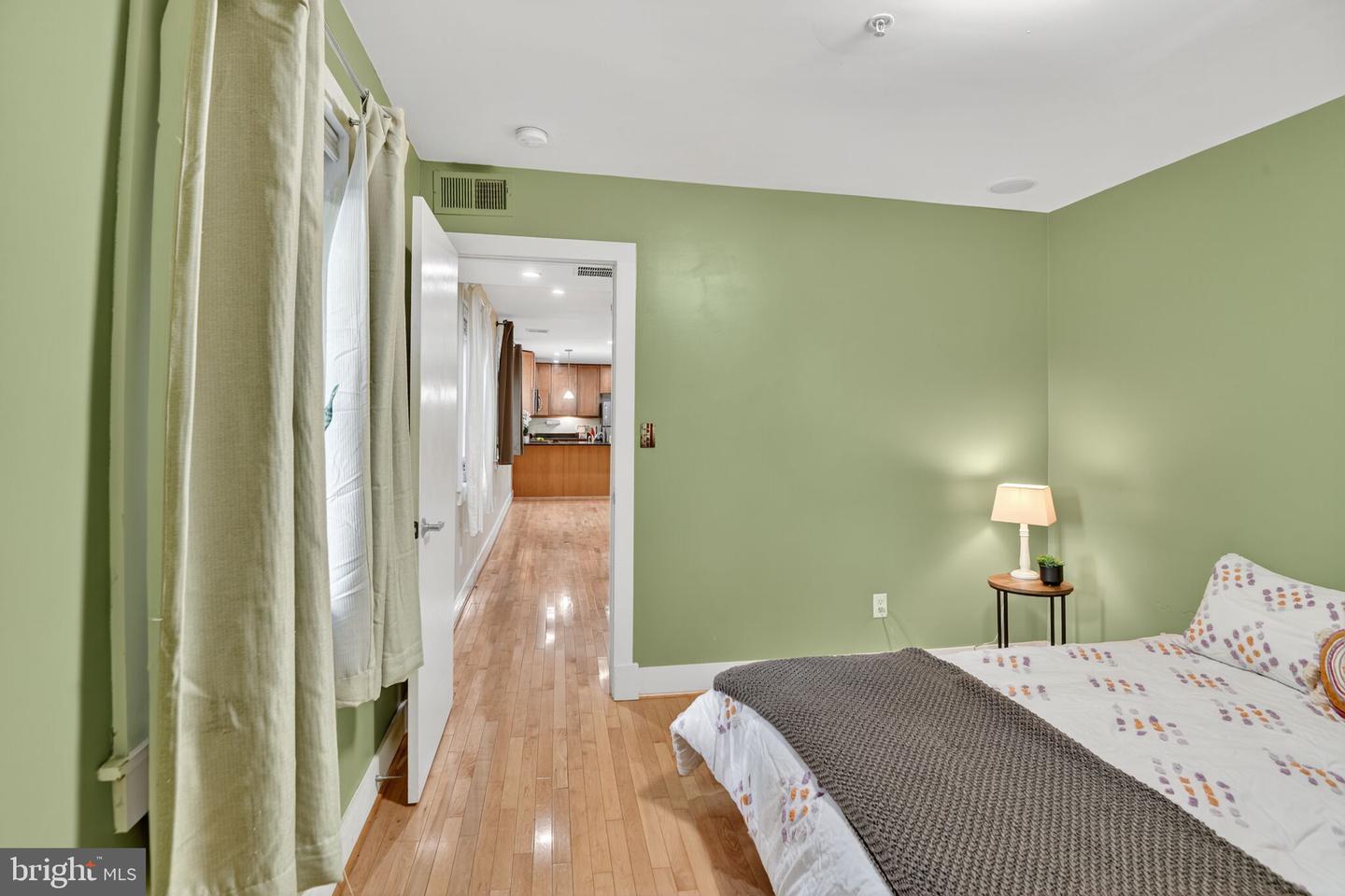 1323 K ST SE #203, WASHINGTON, District Of Columbia 20003, 1 Bedroom Bedrooms, ,1 BathroomBathrooms,Residential,For sale,1323 K ST SE #203,DCDC2220884 MLS # DCDC2220884
