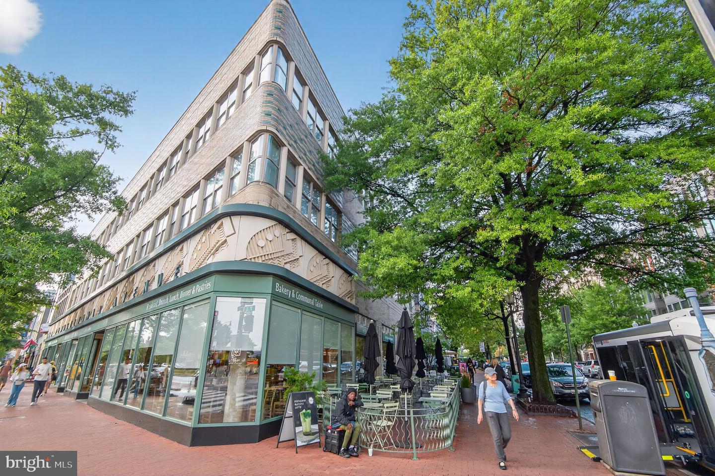 1323 K ST SE #203, WASHINGTON, District Of Columbia 20003, 1 Bedroom Bedrooms, ,1 BathroomBathrooms,Residential,For sale,1323 K ST SE #203,DCDC2220884 MLS # DCDC2220884