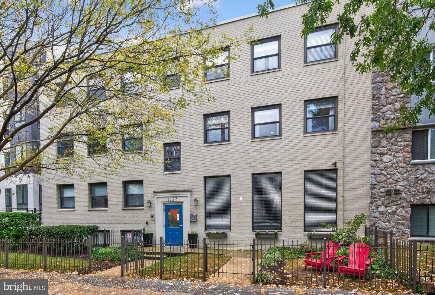 1323 K ST SE #203, WASHINGTON, District Of Columbia 20003, 1 Bedroom Bedrooms, ,1 BathroomBathrooms,Residential,For sale,1323 K ST SE #203,DCDC2220884 MLS # DCDC2220884