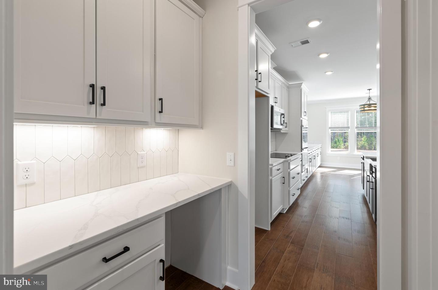 3708 ROCKETTS RIDGE DR, SANDY HOOK, Virginia 23153, 3 Bedrooms Bedrooms, 7 Rooms Rooms,2 BathroomsBathrooms,Residential,For sale,3708 ROCKETTS RIDGE DR,VAGO2000396 MLS # VAGO2000396