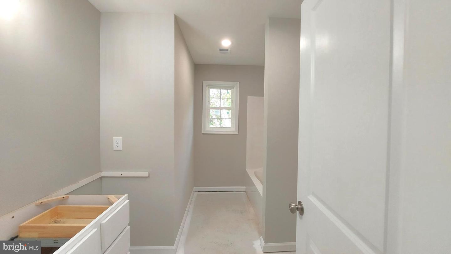 312 EAST ST, GORDONSVILLE, Virginia 22942, 4 Bedrooms Bedrooms, ,3 BathroomsBathrooms,Residential,For sale,312 EAST ST,VAOR2010694 MLS # VAOR2010694