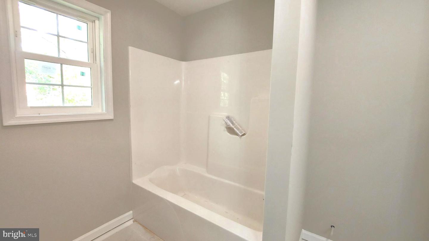 312 EAST ST, GORDONSVILLE, Virginia 22942, 4 Bedrooms Bedrooms, ,3 BathroomsBathrooms,Residential,For sale,312 EAST ST,VAOR2010694 MLS # VAOR2010694