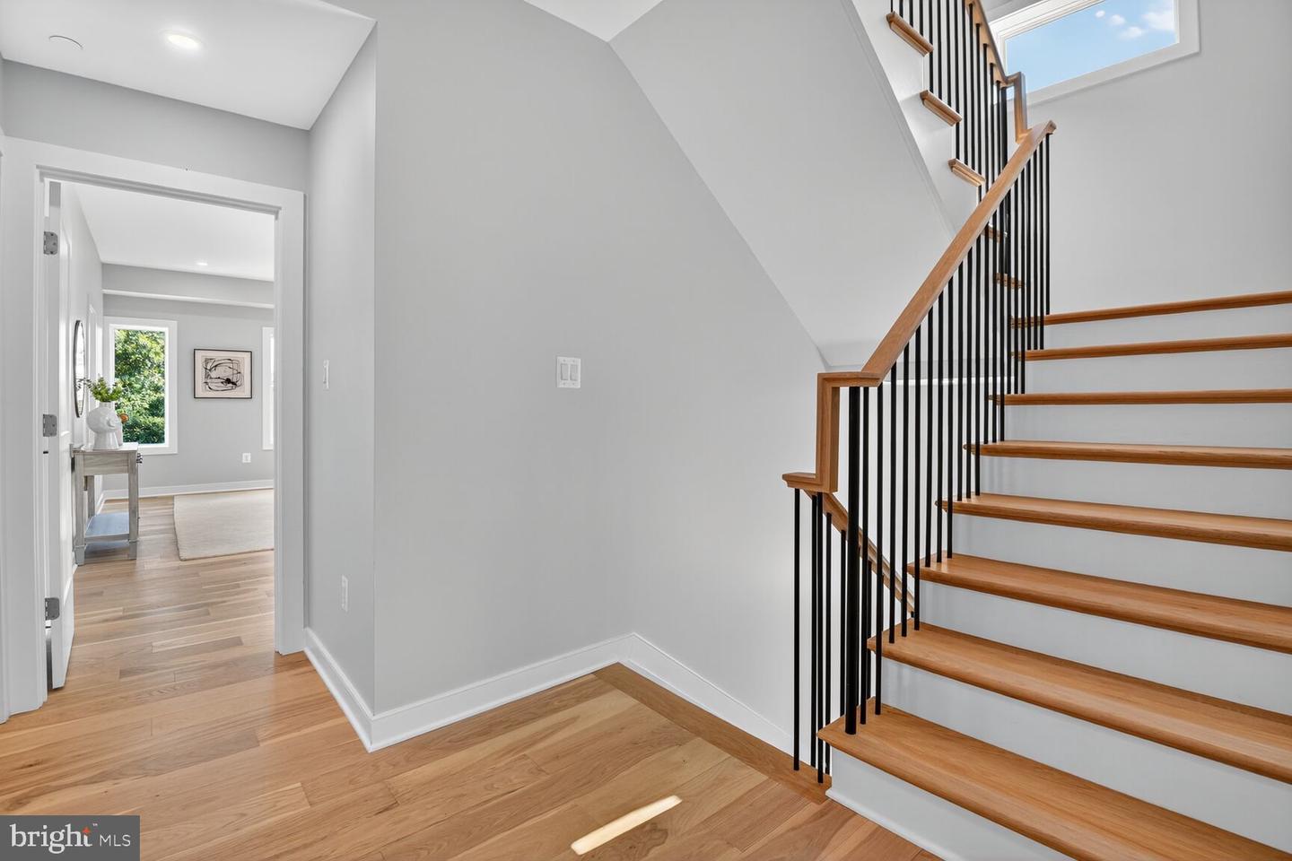 5310 CATHEDRAL AVE NW, WASHINGTON, District Of Columbia 20016, 6 Bedrooms Bedrooms, ,6 BathroomsBathrooms,Residential,For sale,5310 CATHEDRAL AVE NW,DCDC2221010 MLS # DCDC2221010