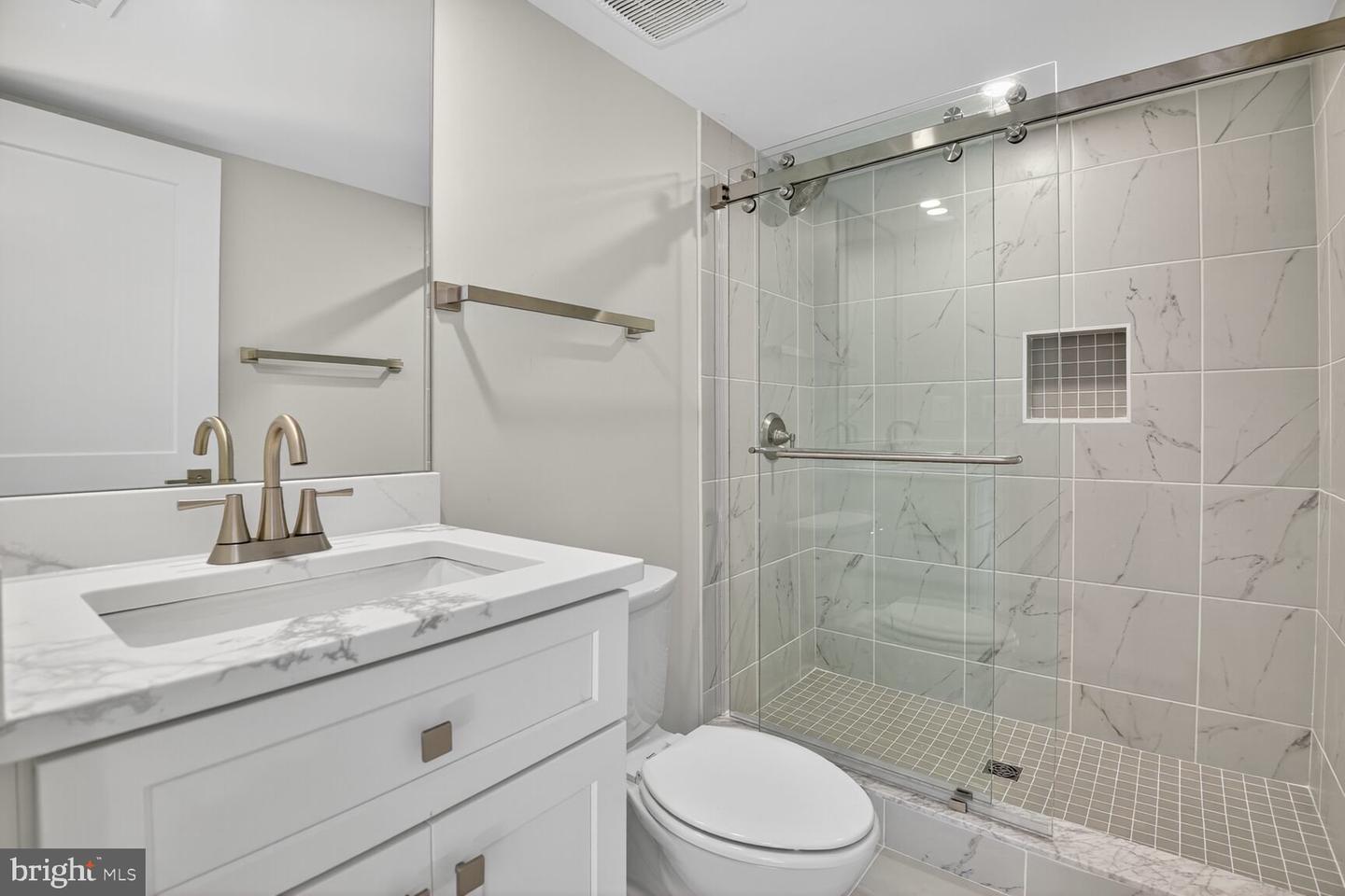 5310 CATHEDRAL AVE NW, WASHINGTON, District Of Columbia 20016, 6 Bedrooms Bedrooms, ,6 BathroomsBathrooms,Residential,For sale,5310 CATHEDRAL AVE NW,DCDC2221010 MLS # DCDC2221010