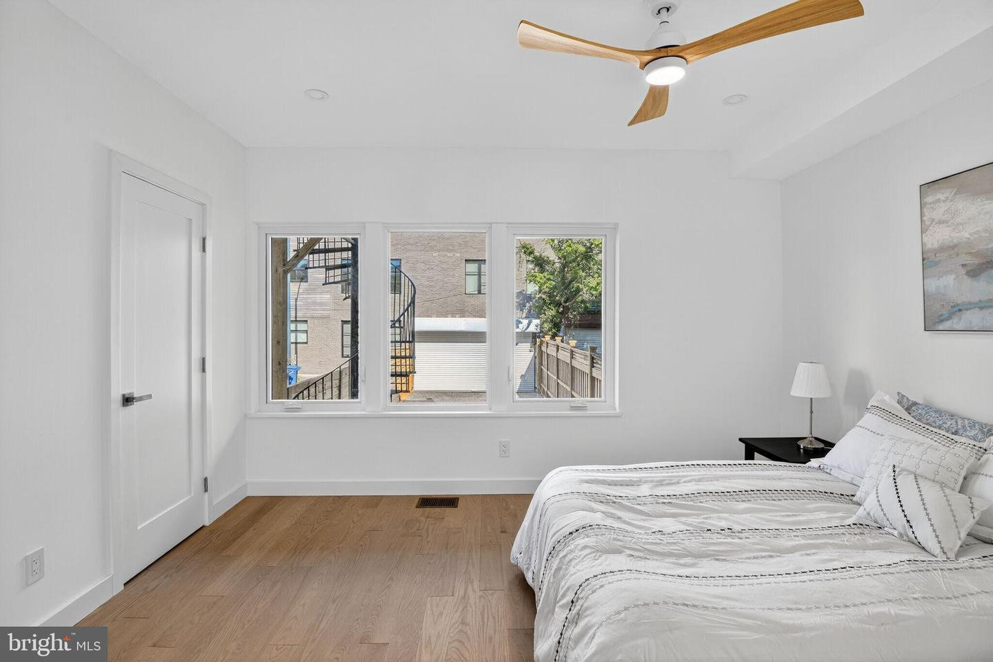 3303 SHERMAN AVE NW #A, WASHINGTON, District Of Columbia 20010, 3 Bedrooms Bedrooms, 9 Rooms Rooms,2 BathroomsBathrooms,Residential,For sale,3303 SHERMAN AVE NW #A,DCDC2220888 MLS # DCDC2220888