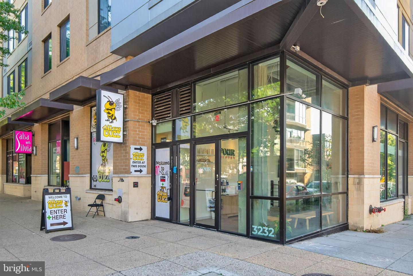 3303 SHERMAN AVE NW #A, WASHINGTON, District Of Columbia 20010, 3 Bedrooms Bedrooms, 9 Rooms Rooms,2 BathroomsBathrooms,Residential,For sale,3303 SHERMAN AVE NW #A,DCDC2220888 MLS # DCDC2220888