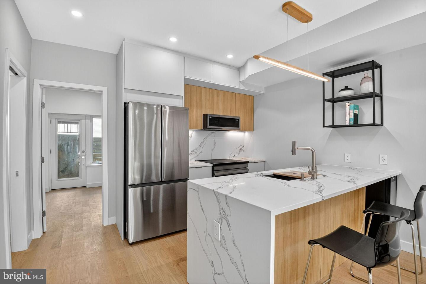 3303 SHERMAN AVE NW #A, WASHINGTON, District Of Columbia 20010, 3 Bedrooms Bedrooms, 9 Rooms Rooms,2 BathroomsBathrooms,Residential,For sale,3303 SHERMAN AVE NW #A,DCDC2220888 MLS # DCDC2220888