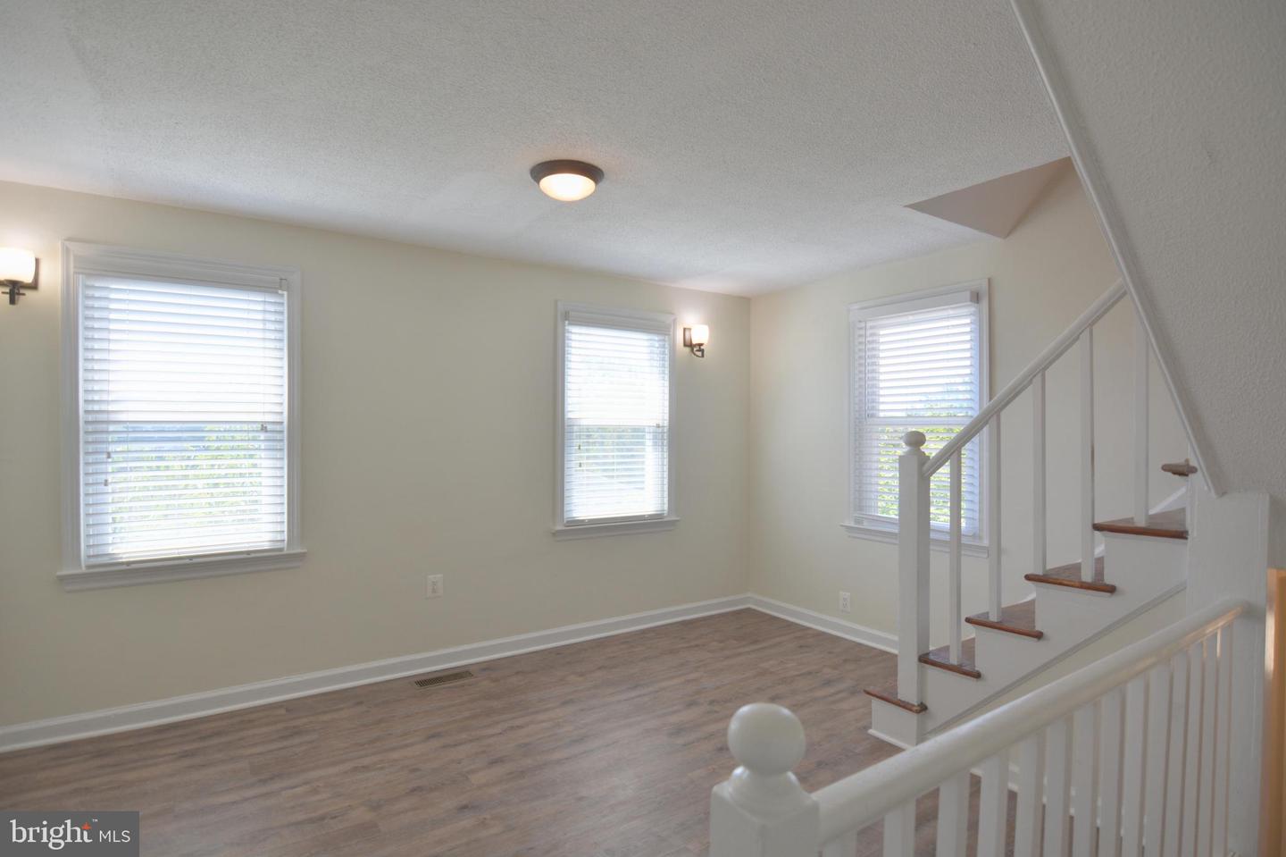 3723 KEMPER RD, ARLINGTON, Virginia 22206, 3 Bedrooms Bedrooms, ,2 BathroomsBathrooms,Residential,For sale,3723 KEMPER RD,VAAR2063266 MLS # VAAR2063266 3723 KEMPER RD, ARLINGTON, Virginia 22206, 3 Bedrooms Bedrooms, ,2 BathroomsBathrooms,Residential,For sale,3723 KEMPER RD,VAAR2063266 MLS # VAAR2063266