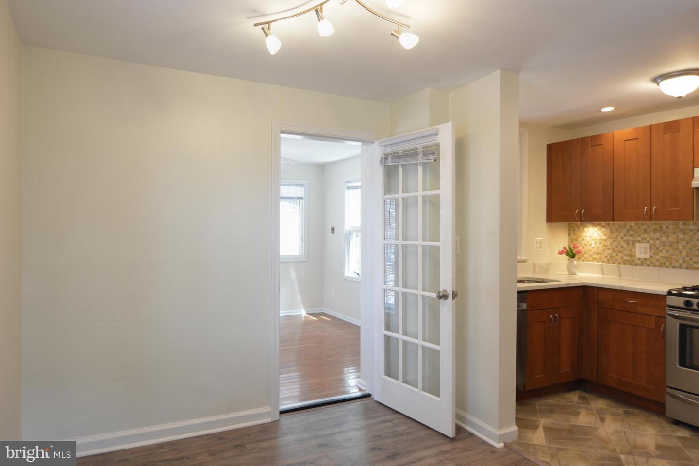 3723 KEMPER RD, ARLINGTON, Virginia 22206, 3 Bedrooms Bedrooms, ,2 BathroomsBathrooms,Residential,For sale,3723 KEMPER RD,VAAR2063266 MLS # VAAR2063266 3723 KEMPER RD, ARLINGTON, Virginia 22206, 3 Bedrooms Bedrooms, ,2 BathroomsBathrooms,Residential,For sale,3723 KEMPER RD,VAAR2063266 MLS # VAAR2063266