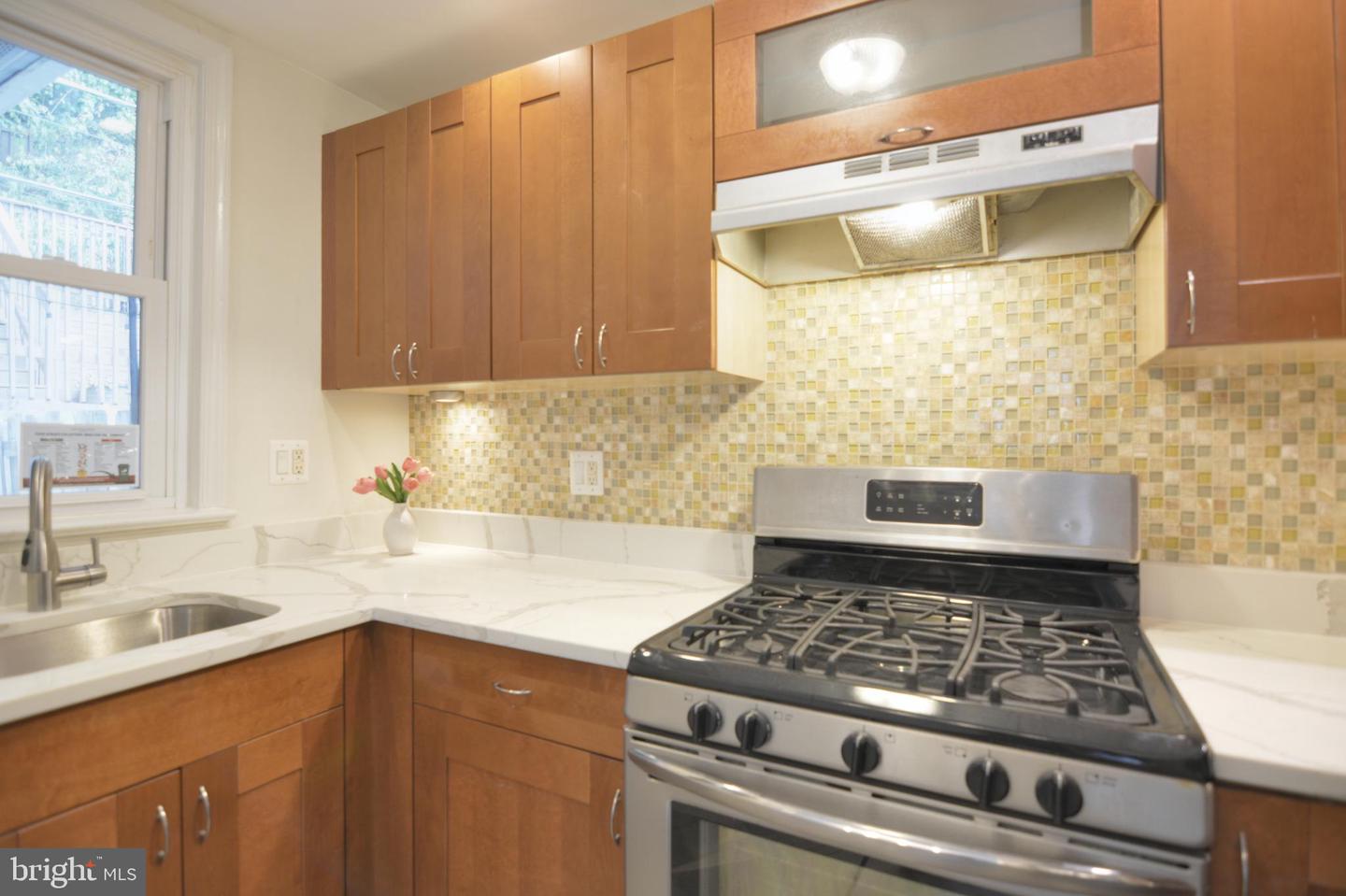 3723 KEMPER RD, ARLINGTON, Virginia 22206, 3 Bedrooms Bedrooms, ,2 BathroomsBathrooms,Residential,For sale,3723 KEMPER RD,VAAR2063266 MLS # VAAR2063266 3723 KEMPER RD, ARLINGTON, Virginia 22206, 3 Bedrooms Bedrooms, ,2 BathroomsBathrooms,Residential,For sale,3723 KEMPER RD,VAAR2063266 MLS # VAAR2063266