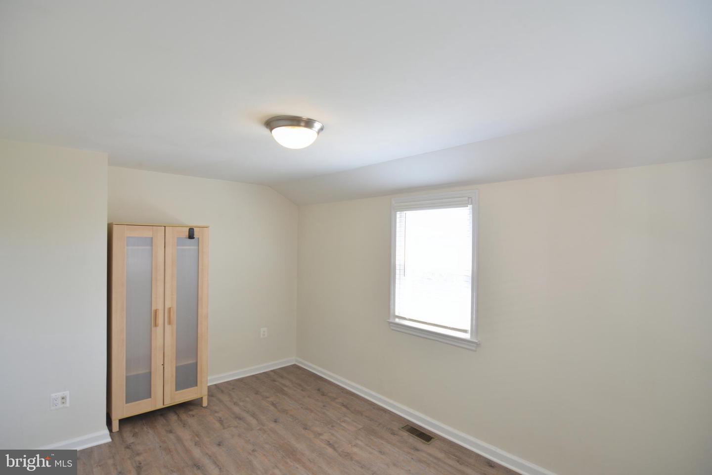 3723 KEMPER RD, ARLINGTON, Virginia 22206, 3 Bedrooms Bedrooms, ,2 BathroomsBathrooms,Residential,For sale,3723 KEMPER RD,VAAR2063266 MLS # VAAR2063266 3723 KEMPER RD, ARLINGTON, Virginia 22206, 3 Bedrooms Bedrooms, ,2 BathroomsBathrooms,Residential,For sale,3723 KEMPER RD,VAAR2063266 MLS # VAAR2063266