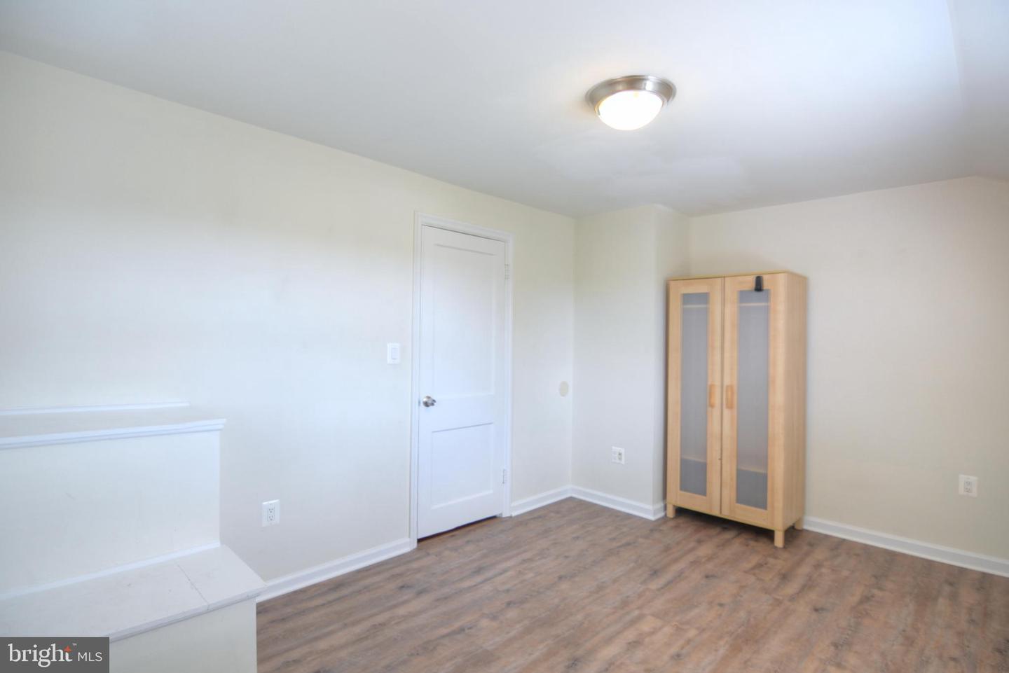 3723 KEMPER RD, ARLINGTON, Virginia 22206, 3 Bedrooms Bedrooms, ,2 BathroomsBathrooms,Residential,For sale,3723 KEMPER RD,VAAR2063266 MLS # VAAR2063266 3723 KEMPER RD, ARLINGTON, Virginia 22206, 3 Bedrooms Bedrooms, ,2 BathroomsBathrooms,Residential,For sale,3723 KEMPER RD,VAAR2063266 MLS # VAAR2063266