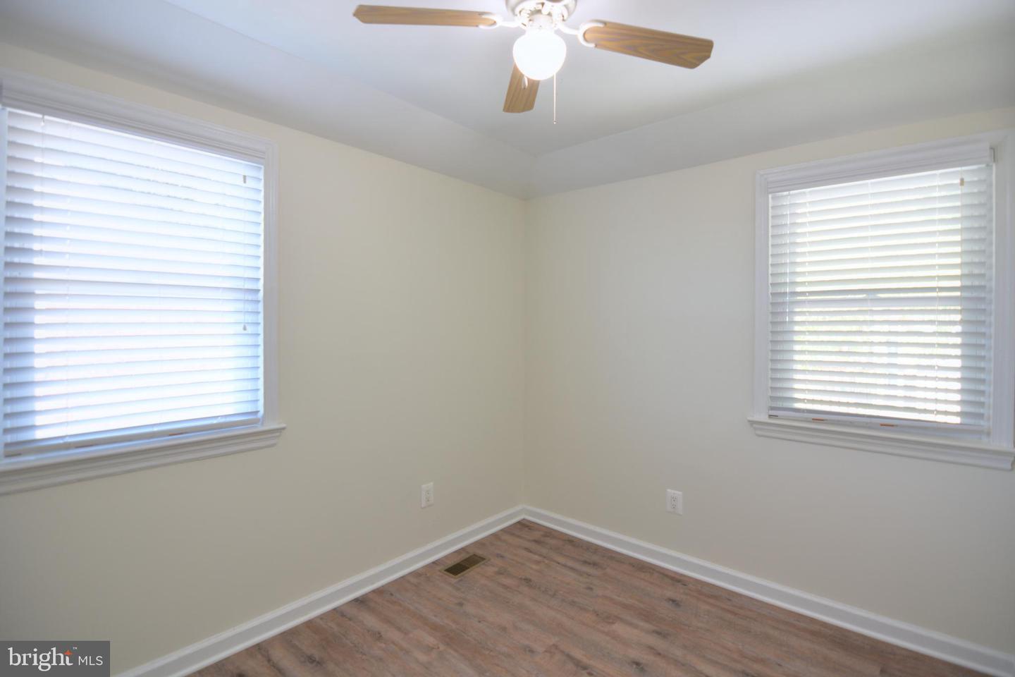 3723 KEMPER RD, ARLINGTON, Virginia 22206, 3 Bedrooms Bedrooms, ,2 BathroomsBathrooms,Residential,For sale,3723 KEMPER RD,VAAR2063266 MLS # VAAR2063266 3723 KEMPER RD, ARLINGTON, Virginia 22206, 3 Bedrooms Bedrooms, ,2 BathroomsBathrooms,Residential,For sale,3723 KEMPER RD,VAAR2063266 MLS # VAAR2063266