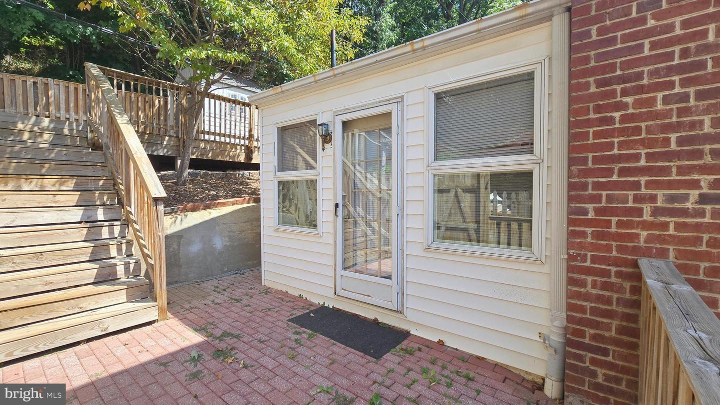 3723 KEMPER RD, ARLINGTON, Virginia 22206, 3 Bedrooms Bedrooms, ,2 BathroomsBathrooms,Residential,For sale,3723 KEMPER RD,VAAR2063266 MLS # VAAR2063266 3723 KEMPER RD, ARLINGTON, Virginia 22206, 3 Bedrooms Bedrooms, ,2 BathroomsBathrooms,Residential,For sale,3723 KEMPER RD,VAAR2063266 MLS # VAAR2063266