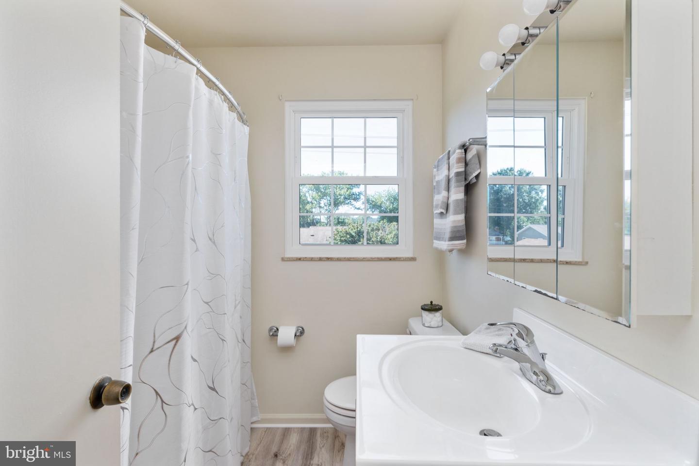 1708 SHERWOOD DR, FREDERICKSBURG, Virginia 22405, 4 Bedrooms Bedrooms, ,2 BathroomsBathrooms,Residential,For sale,1708 SHERWOOD DR,VAST2042512 MLS # VAST2042512 1708 SHERWOOD DR, FREDERICKSBURG, Virginia 22405, 4 Bedrooms Bedrooms, ,2 BathroomsBathrooms,Residential,For sale,1708 SHERWOOD DR,VAST2042512 MLS # VAST2042512