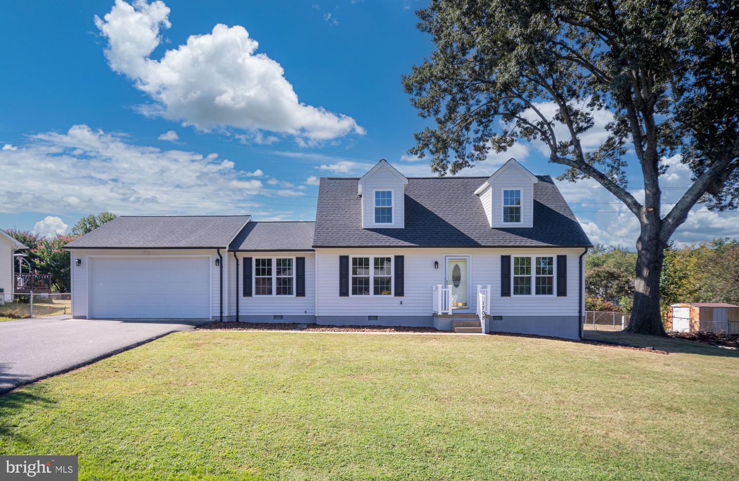 1708 SHERWOOD DR, FREDERICKSBURG, Virginia 22405, 4 Bedrooms Bedrooms, ,2 BathroomsBathrooms,Residential,For sale,1708 SHERWOOD DR,VAST2042512 MLS # VAST2042512 1708 SHERWOOD DR, FREDERICKSBURG, Virginia 22405, 4 Bedrooms Bedrooms, ,2 BathroomsBathrooms,Residential,For sale,1708 SHERWOOD DR,VAST2042512 MLS # VAST2042512