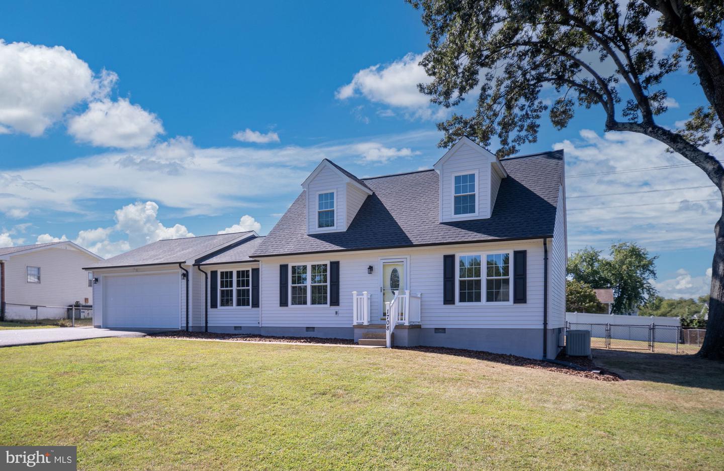 1708 SHERWOOD DR, FREDERICKSBURG, Virginia 22405, 4 Bedrooms Bedrooms, ,2 BathroomsBathrooms,Residential,For sale,1708 SHERWOOD DR,VAST2042512 MLS # VAST2042512 1708 SHERWOOD DR, FREDERICKSBURG, Virginia 22405, 4 Bedrooms Bedrooms, ,2 BathroomsBathrooms,Residential,For sale,1708 SHERWOOD DR,VAST2042512 MLS # VAST2042512