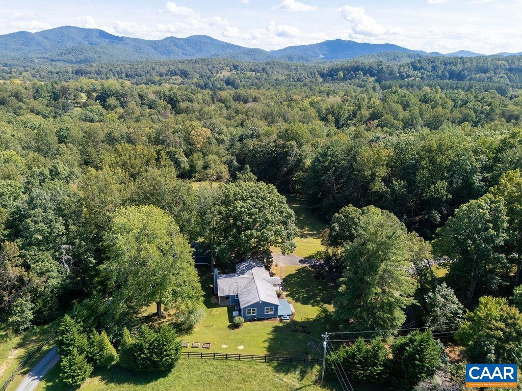 8165 OPEN GATE LN, AFTON, Virginia 22920, 3 Bedrooms Bedrooms, ,2 BathroomsBathrooms,Residential,For sale,8165 OPEN GATE LN,668682 MLS # 668682