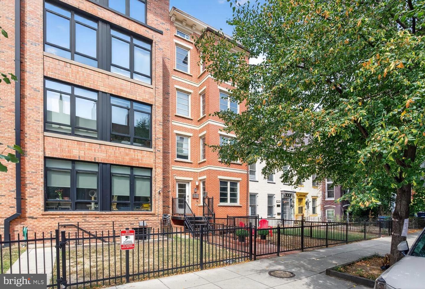 1306 8TH ST NW #1, WASHINGTON, District Of Columbia 20001, 2 Bedrooms Bedrooms, 6 Rooms Rooms,2 BathroomsBathrooms,Residential,For sale,1306 8TH ST NW #1,DCDC2221114 MLS # DCDC2221114