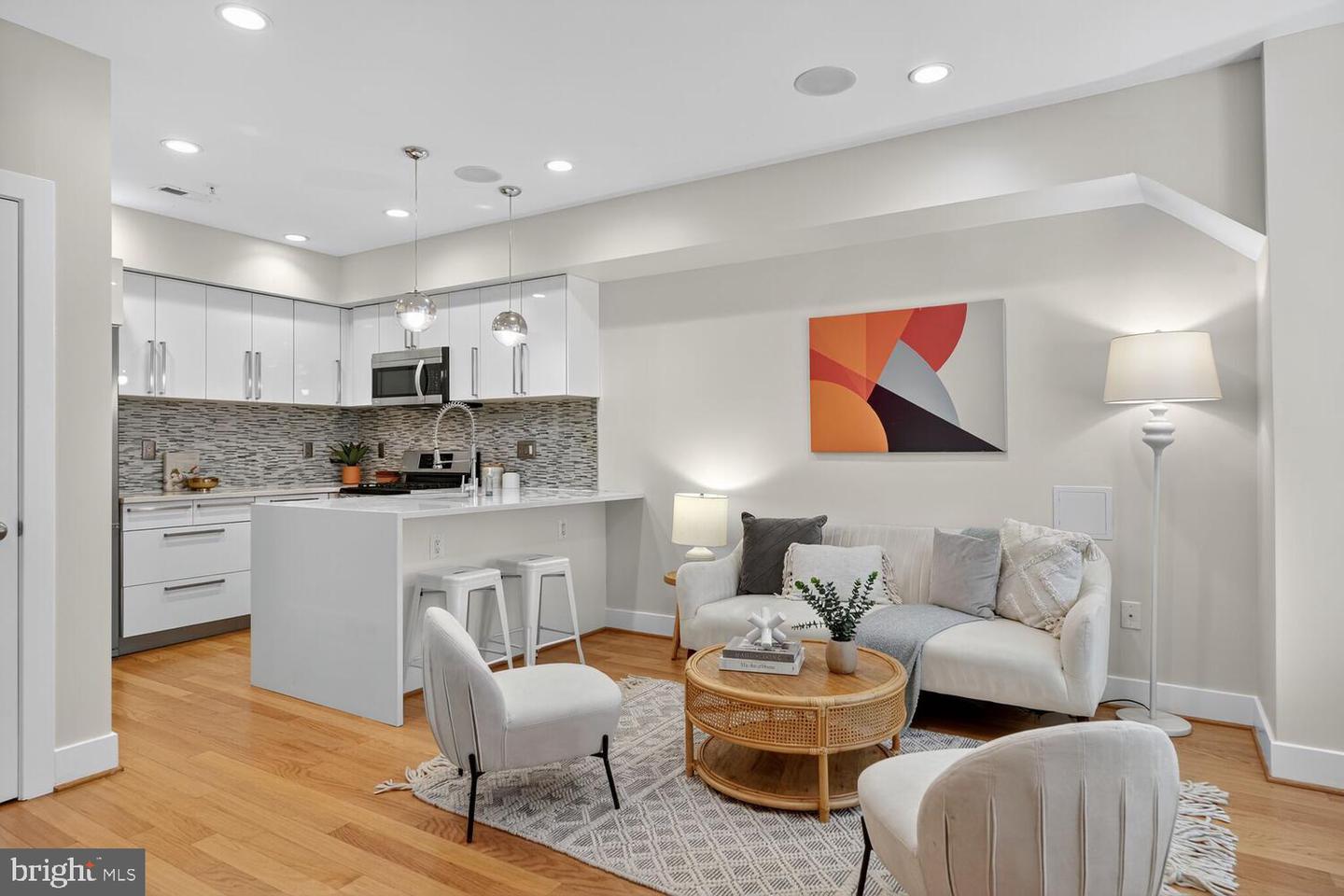 1306 8TH ST NW #1, WASHINGTON, District Of Columbia 20001, 2 Bedrooms Bedrooms, 6 Rooms Rooms,2 BathroomsBathrooms,Residential,For sale,1306 8TH ST NW #1,DCDC2221114 MLS # DCDC2221114
