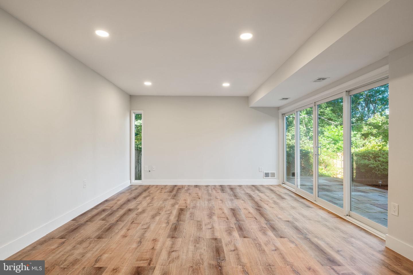 11478 LINKS DR, RESTON, Virginia 20190, 3 Bedrooms Bedrooms, ,2 BathroomsBathrooms,Residential,For sale,11478 LINKS DR,VAFX2265524 MLS # VAFX2265524