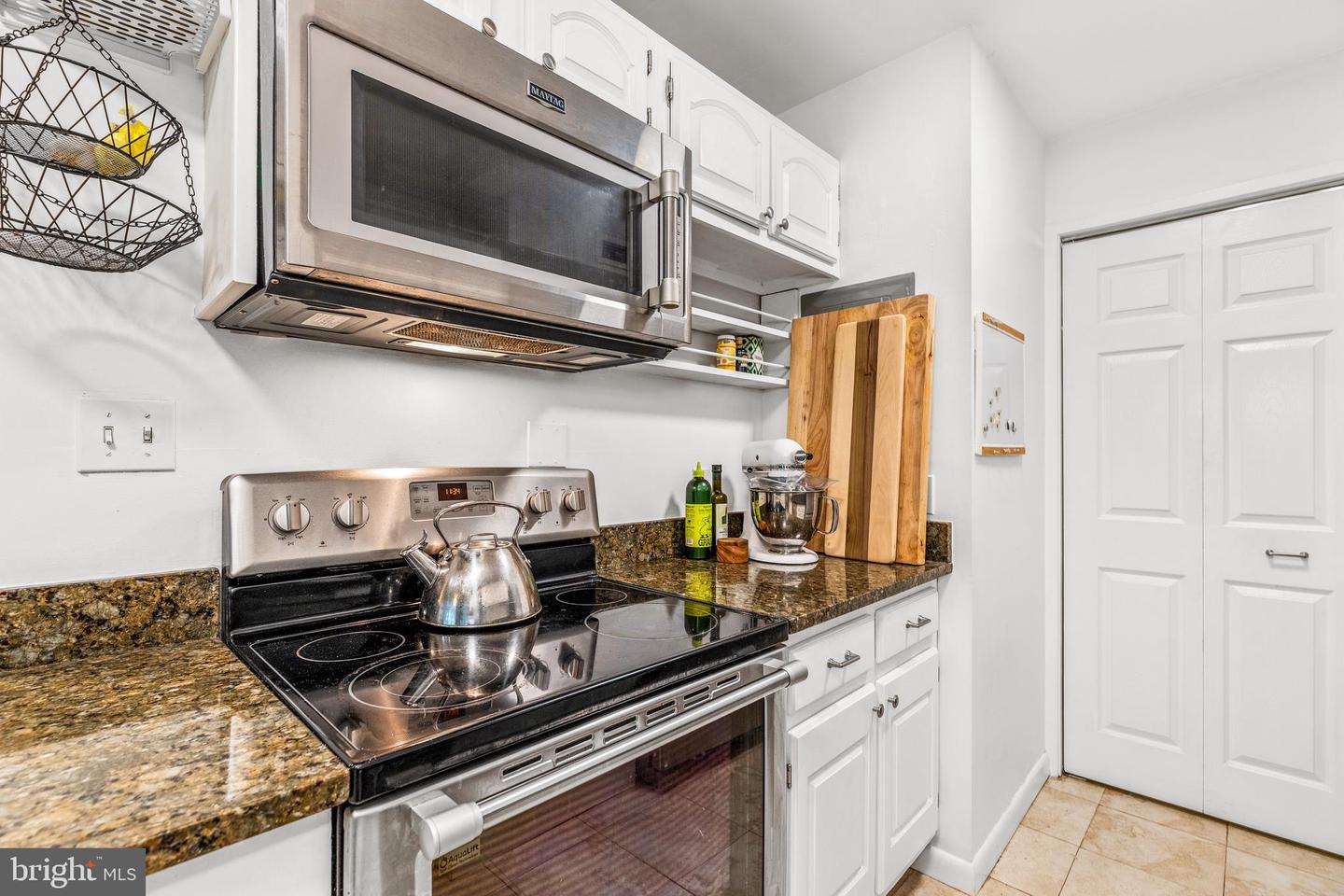 1001 26TH ST NW #306, WASHINGTON, District Of Columbia 20037, 2 Bedrooms Bedrooms, ,1 BathroomBathrooms,Residential,For sale,1001 26TH ST NW #306,DCDC2221062 MLS # DCDC2221062