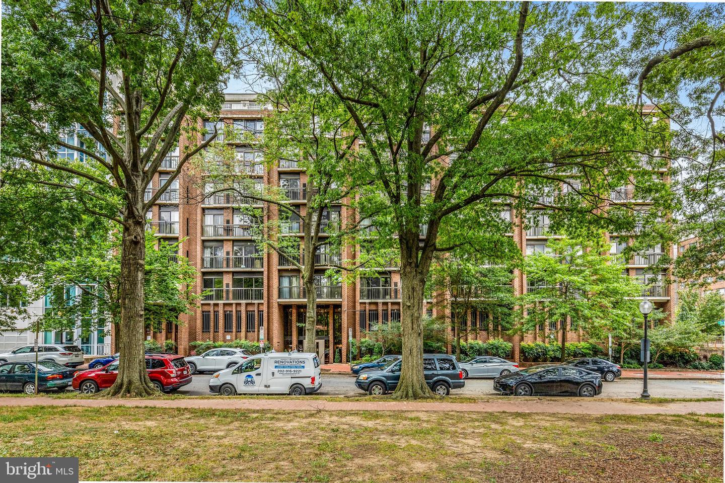 1001 26TH ST NW #306, WASHINGTON, District Of Columbia 20037, 2 Bedrooms Bedrooms, ,1 BathroomBathrooms,Residential,For sale,1001 26TH ST NW #306,DCDC2221062 MLS # DCDC2221062