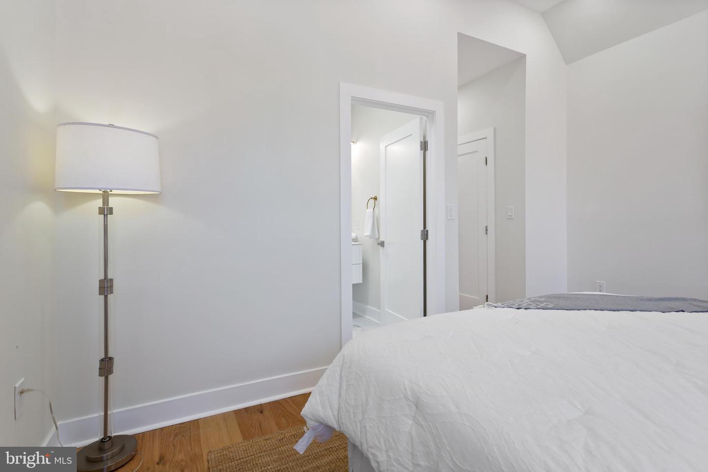 116 THOMAS ST NW, WASHINGTON, District Of Columbia 20001, 3 Bedrooms Bedrooms, 6 Rooms Rooms,2 BathroomsBathrooms,Residential,For sale,116 THOMAS ST NW,DCDC2221106 MLS # DCDC2221106