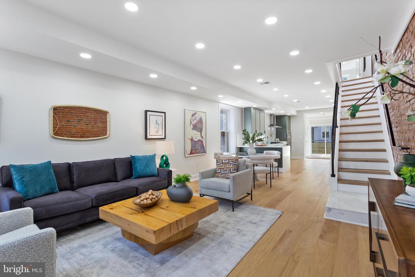 116 THOMAS ST NW, WASHINGTON, District Of Columbia 20001, 3 Bedrooms Bedrooms, 6 Rooms Rooms,2 BathroomsBathrooms,Residential,For sale,116 THOMAS ST NW,DCDC2221106 MLS # DCDC2221106