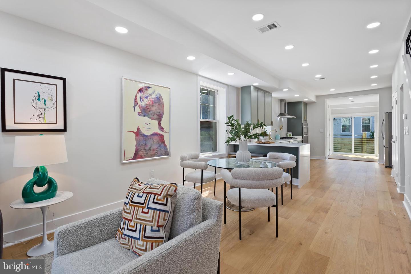 116 THOMAS ST NW, WASHINGTON, District Of Columbia 20001, 3 Bedrooms Bedrooms, 6 Rooms Rooms,2 BathroomsBathrooms,Residential,For sale,116 THOMAS ST NW,DCDC2221106 MLS # DCDC2221106