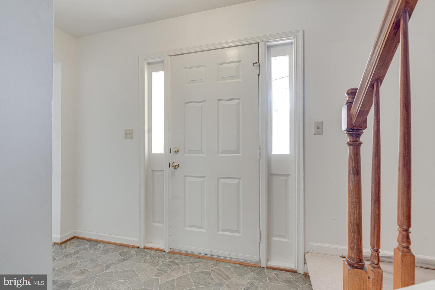 3112 FAIR WOODS PKWY, FAIRFAX, Virginia 22030, 3 Bedrooms Bedrooms, ,2 BathroomsBathrooms,Residential,For sale,3112 FAIR WOODS PKWY,VAFC2006944 MLS # VAFC2006944