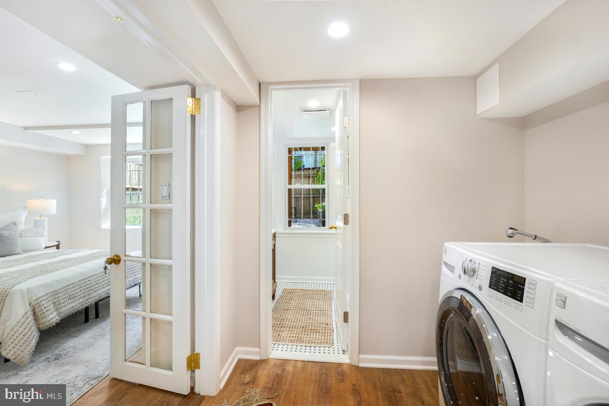 130 RHODE ISLAND AVE NW, WASHINGTON, District Of Columbia 20001, 4 Bedrooms Bedrooms, ,2 BathroomsBathrooms,Residential,For sale,130 RHODE ISLAND AVE NW,DCDC2221118 MLS # DCDC2221118