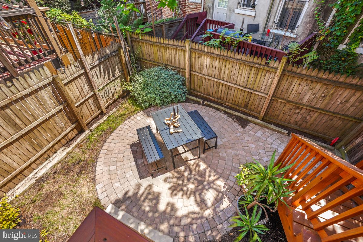 130 RHODE ISLAND AVE NW, WASHINGTON, District Of Columbia 20001, 4 Bedrooms Bedrooms, ,2 BathroomsBathrooms,Residential,For sale,130 RHODE ISLAND AVE NW,DCDC2221118 MLS # DCDC2221118